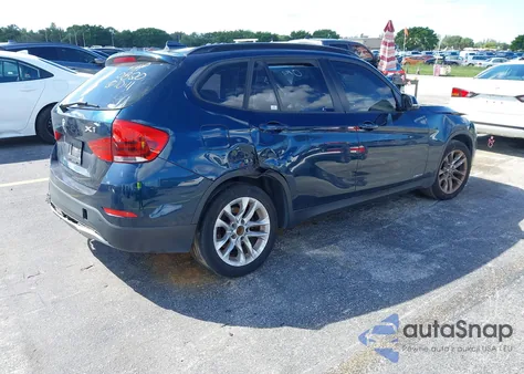 2015 BMW X1 xDrive28I из США, поврежденный, VIN WBAVL1C57FVY30820